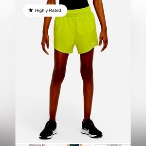 🔥NWT🔥 Nike One
Big Kids' (Girls') Dri-FIT High-Waisted Woven Training Shorts